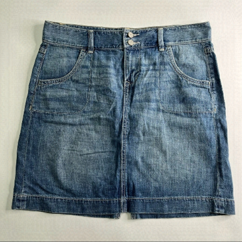 OLD NAVY Medium Washed Distressed Pocket Blue Jean Slit Denim Skirt SIZE 6